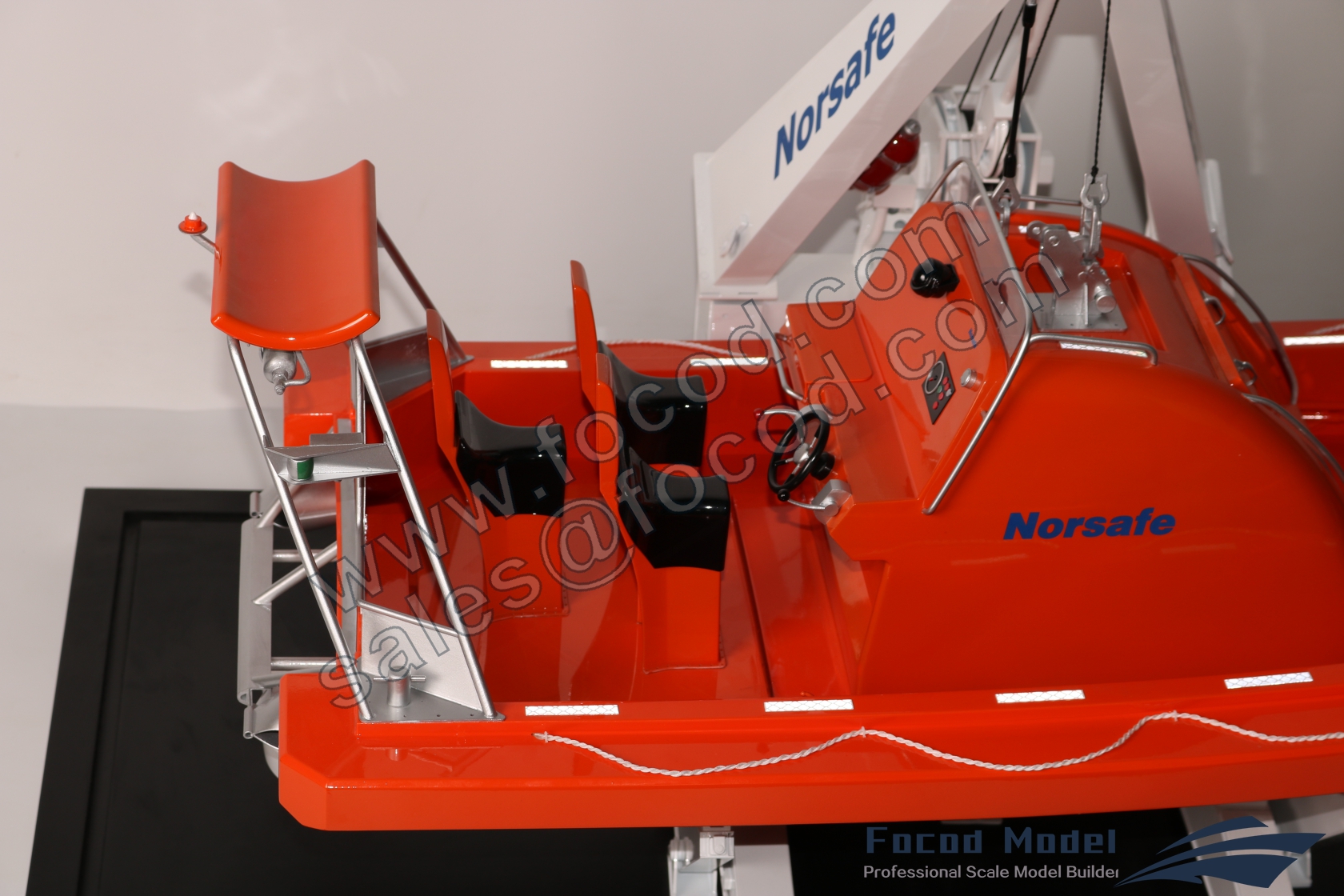 custom made model of 快速救援艇及艇架